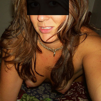 Vackra mogna Lise-Lotte med h�rliga br�st