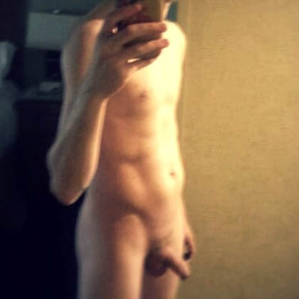 Ville vill ha en en tjej/kvinna som vill ha alla typer av sex