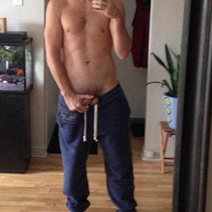 Milo är en kåt kille som kan knulla flera gånger varje dag