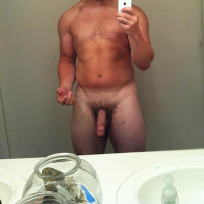 Gabriel söker efter en tjej, kvinna eller ett par för ohämmade knull