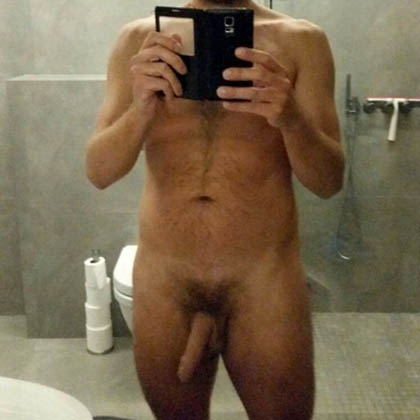 Neo söker en kvinna/tjej som vill ha sex