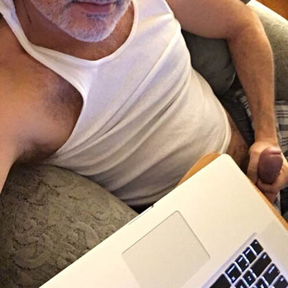 Sven-Olof vill träffa en tjej/kvinna för skön sex