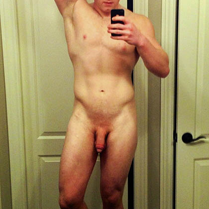 William söker äldre kvinnor som vill knulla unga killar