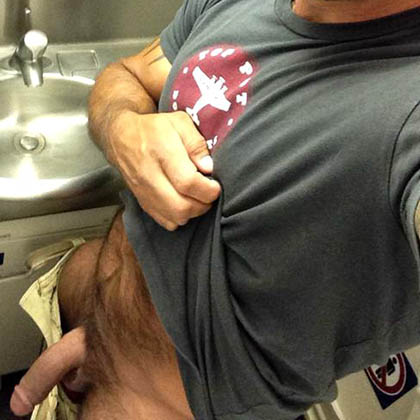 Henrik söker våtsex intresserade kvinnor