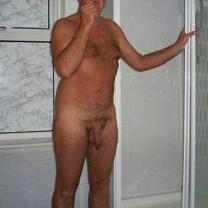 Edgar vill ha kontakt med tjejer