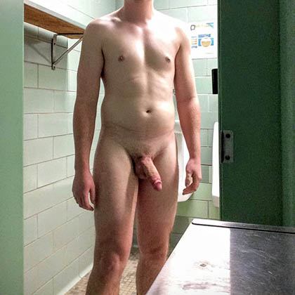 Julius vill prova allt inom sexlivet