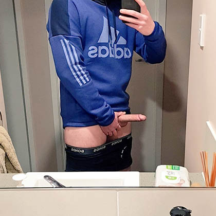 Hannes söker sexlärarinna