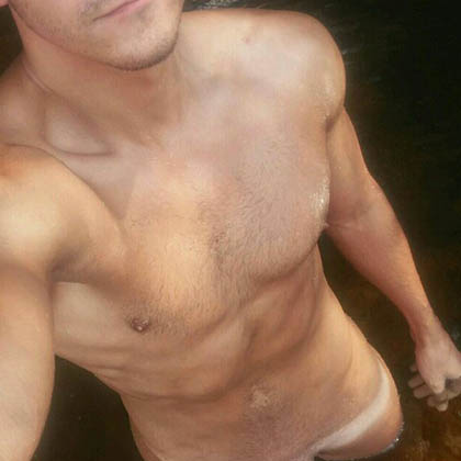 James söker en söt tjej/kvinna