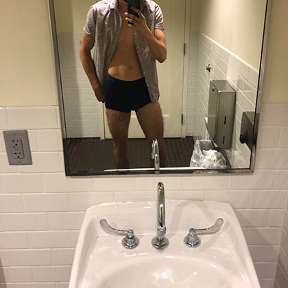 Tintin längtar efter kåta tjejer